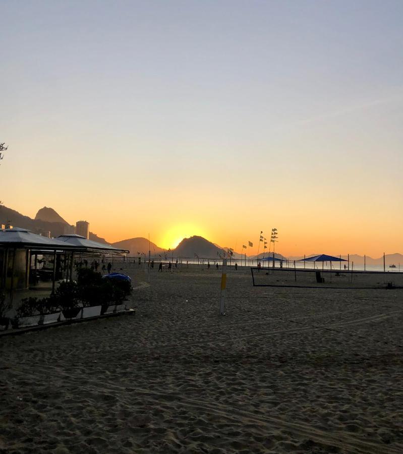 Copa Beach Home - Copacabana Posto 4 Quadra Da Praia Rio de Janeiro Extérieur photo